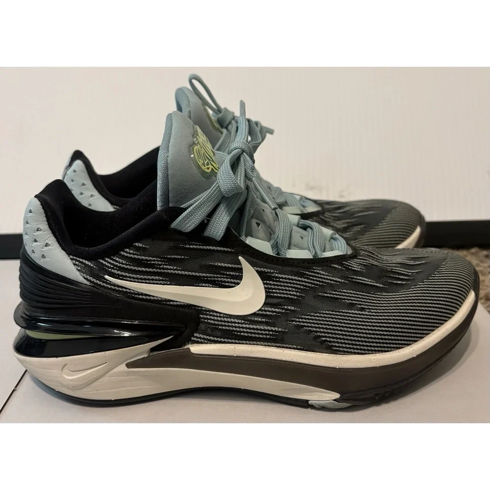 Nike Women's Air Zoom G.T. Cut 2 